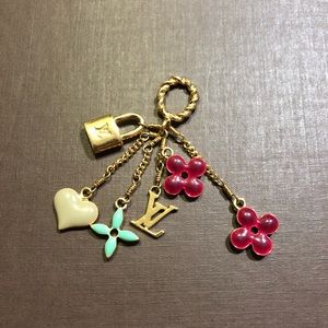 Louis Vuitton Jewelry - Louis Vuitton Charm with Necklace Louis Vuitton Jewelry - Louis Vuitton Charm with Necklace